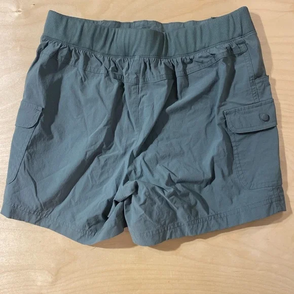Eddie Bauer Slate Cargo Shorts Small (DP) - Picture 8 of 8